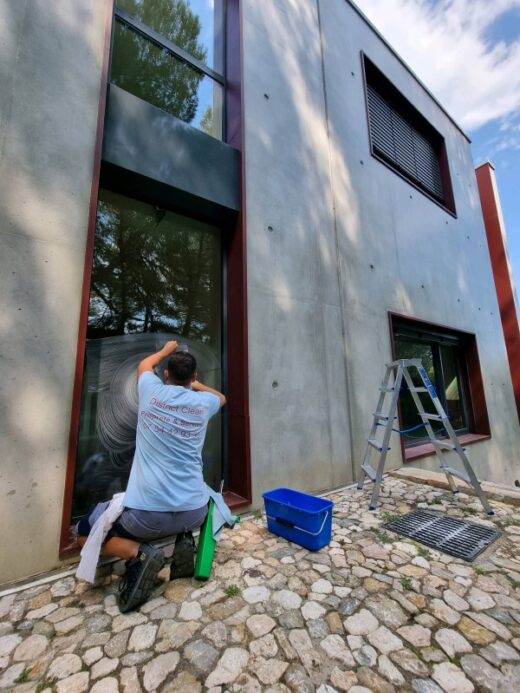 DISTRICT&#x20;CLEAN,&#x20;les&#x20;sp&#x00E9;cialistes&#x20;du&#x20;nettoyage&#x20;industriel&#x20;du&#x20;Frejus&#x20;jusqu&amp;&#x23;8217&#x3B;&#x00E0;&#x20;Nice,&#x20;et&#x20;du&#x20;Cannes&#x20;jusqu&amp;&#x23;8217&#x3B;&#x00E0;&#x20;Grasse