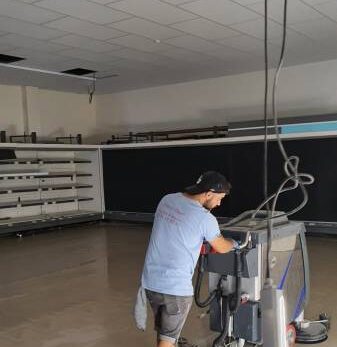 Entretien professionnel de locaux, commerces, bureaux sur Antibes