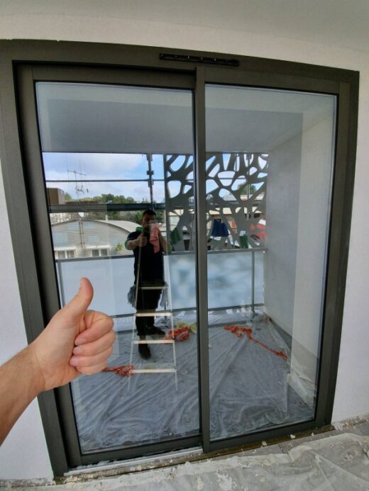 Nettoyage&#x20;de&#x20;vitres&#x20;&#x00E0;&#x20;fin&#x20;de&#x20;chantier&#x20;&#x00E0;&#x20;Nice