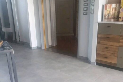 Nettoyage des sols et du mobilier après exposition ou salon dans les Alpes Maritimes