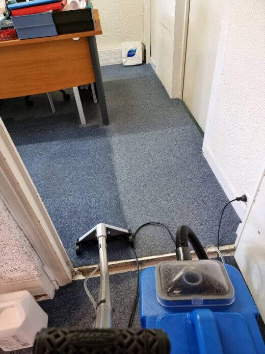 Pourquoi&#x20;est-il&#x20;important&#x20;de&#x20;nettoyer&#x20;la&#x20;moquette&#x20;de&#x20;ses&#x20;bureaux&#x20;avec&#x20;une&#x20;entreprise&#x20;de&#x20;nettoyage&#x20;professionnelle&#x20;exp&#x00E9;riment&#x00E9;e&#x20;&#x3F;